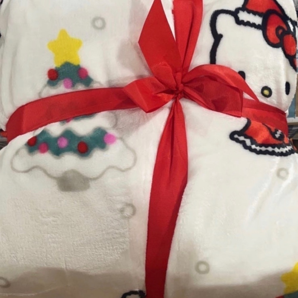 New Hello Kitty Full/Queen size blanket